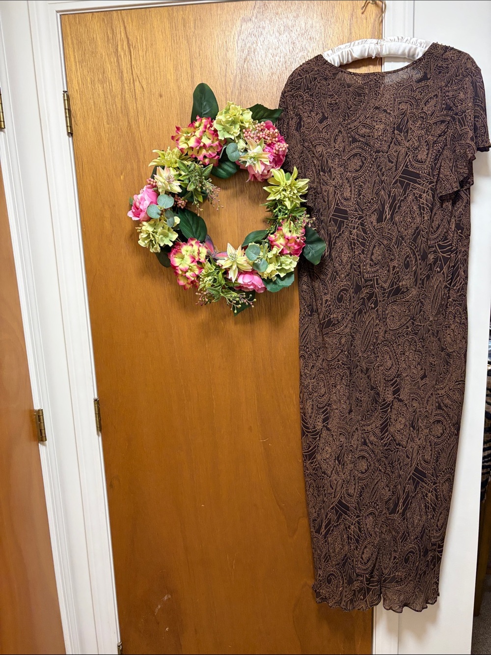 Brown Paisley Maxi Dress - Women - Picture 2 of 2
